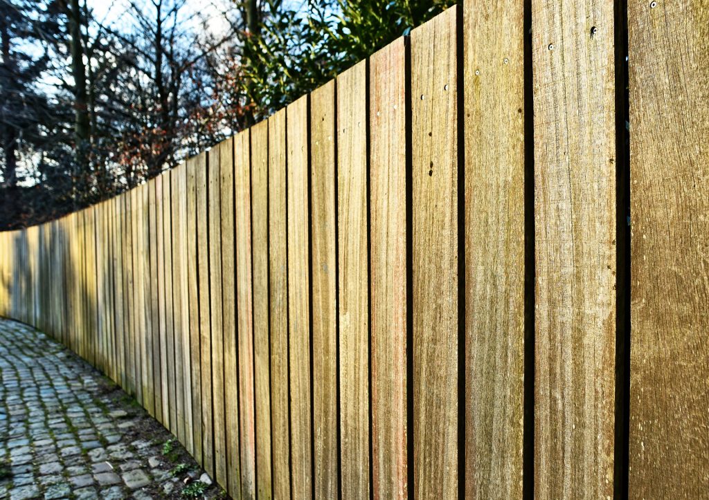 5 Actions to Wood Fence Upkeep Teufelberger Composite Phoenix Metro